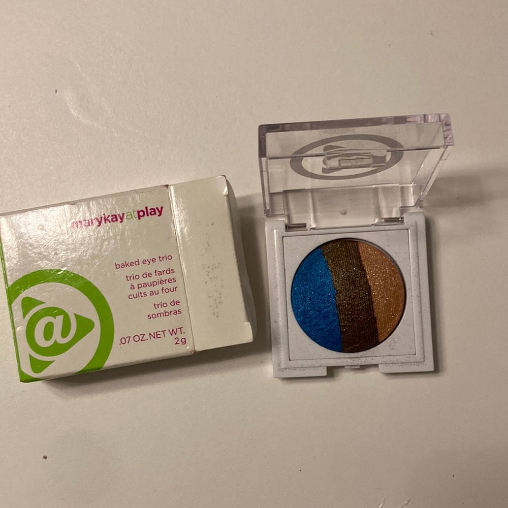 Brand new Mary Kay eyeshadow